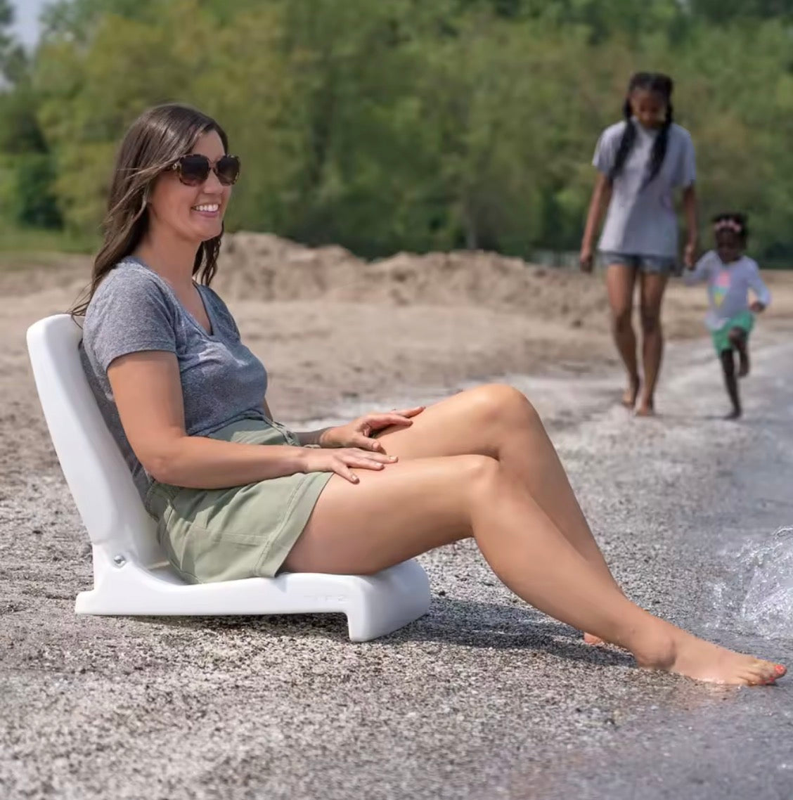 EdgeLounger™ Poolside Chair